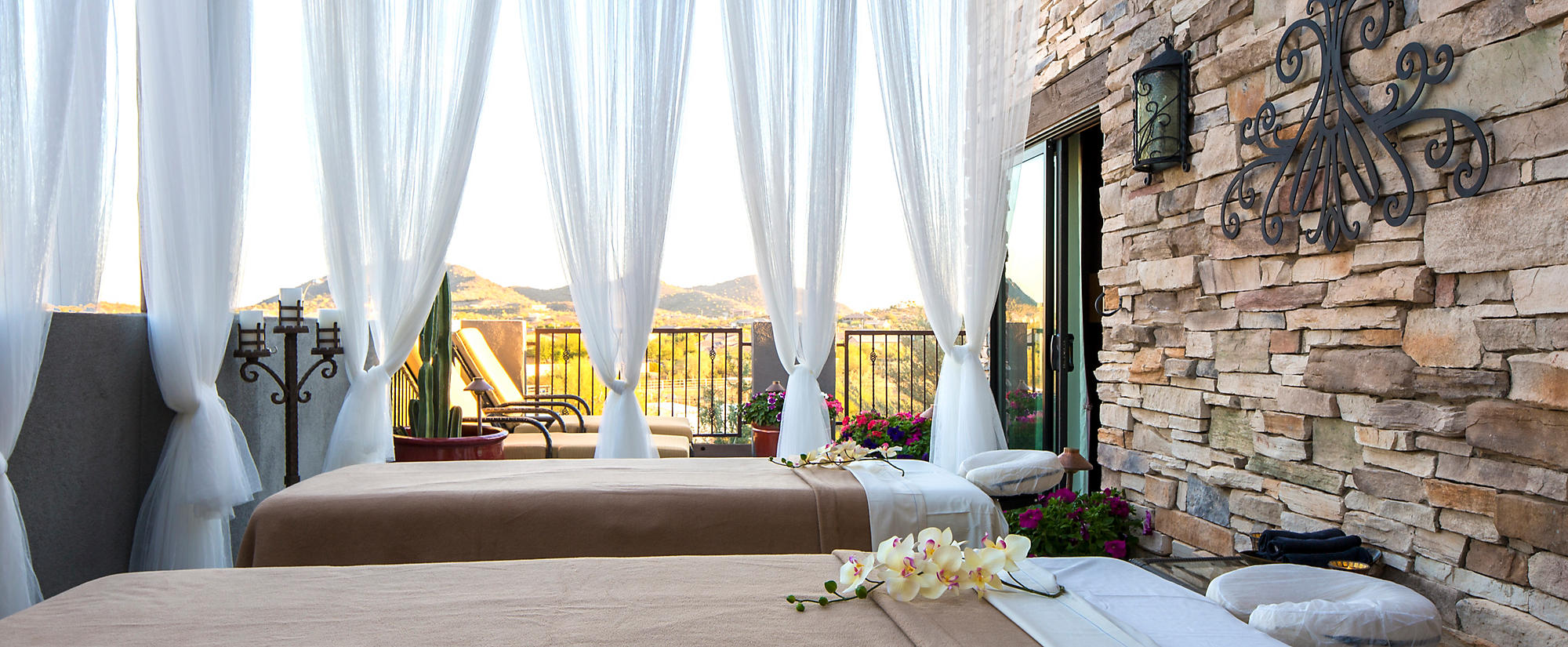 Cibola Vista Resort and Spa outdoor massage