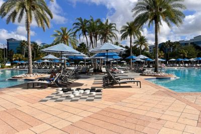 FTN the fountains wakoola springs pool checkers