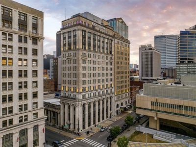 Bluegreen Downtown Nashville exterior