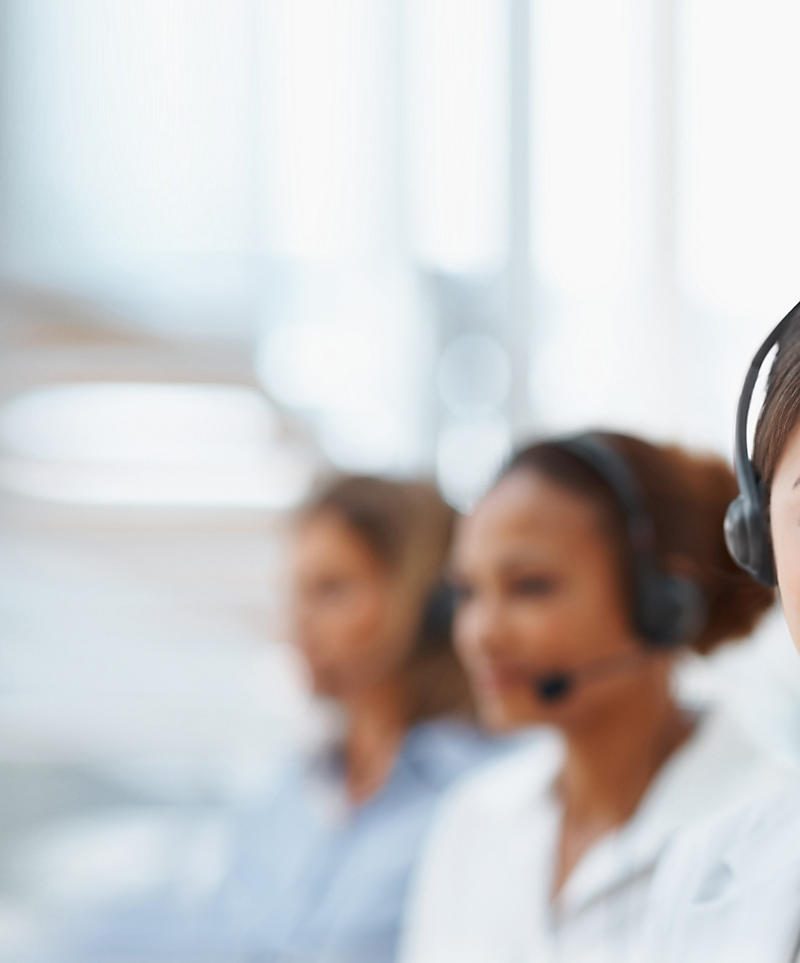 call center woman with headset 