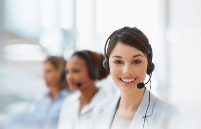 call center woman with headset 