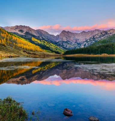 Colorful view of the Aspen Mountains