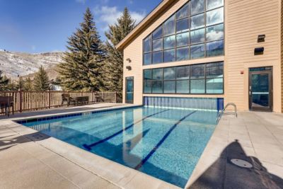 Bluegreen's StreamSide at Vail Outdoor/Indoor Pool