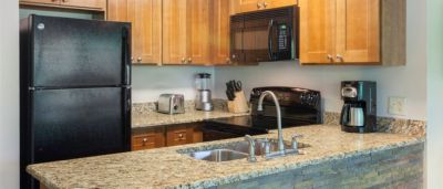Laurel Crest™ 2bed townhome kitchen