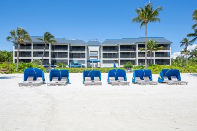 Mariners Boathouse and Beach Resort Exterior Beach