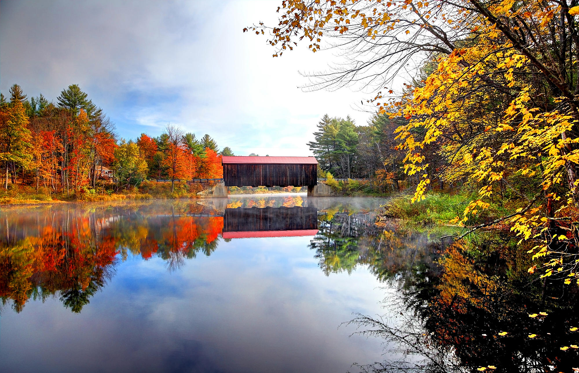 New Hampshire Lincoln County Covered Bridge