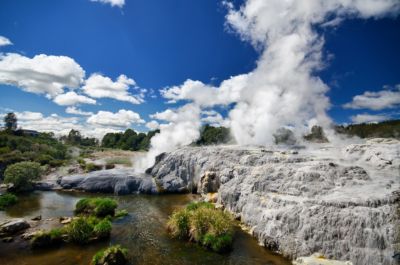 new zealand te puia rotorua geothermal area