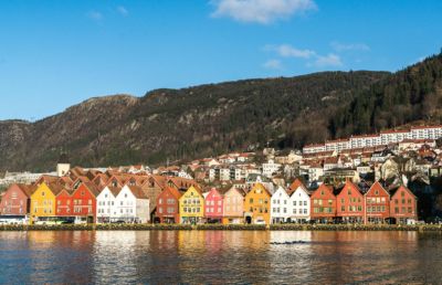 norway-bergen-colorful-houses