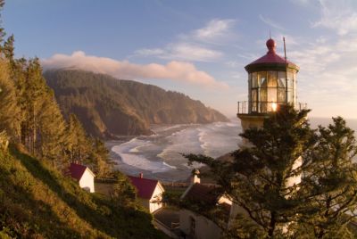oregon heceta head lighthouse shining across coast