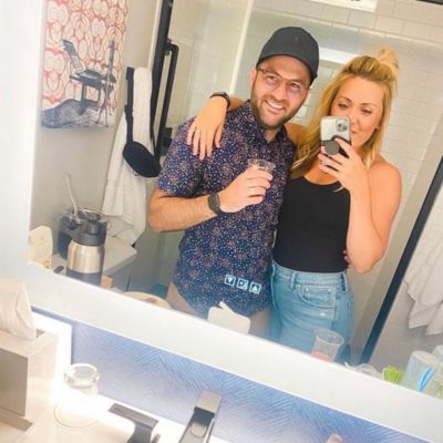 social ugc holly janiszewski couple taking selfie in bathroom hote blake