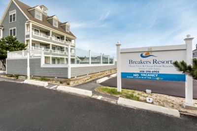 The Breakers Resort - Dennis Port, MA