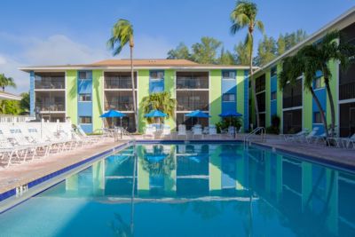 Tropical Sands Resort Exterior Pool