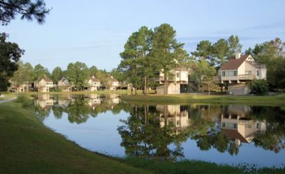 Waterwood Townhouses exterior lakeview